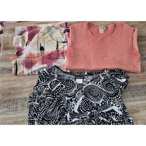 bundle of womens Tops L/XL 3 Blouses
